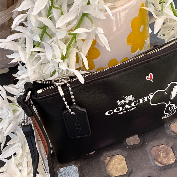 Coach Black Snoopy Clutch - Picture 8 of 12
